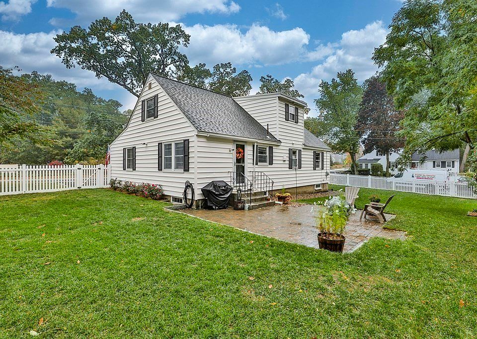 123 Dalton Rd, Chelmsford, MA 01824 Zillow