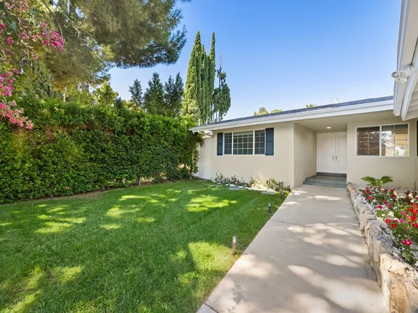 5237 Mecca Ave, Tarzana, CA 91356