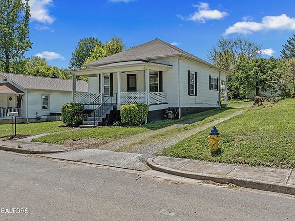 5th image of 209 McGinley St