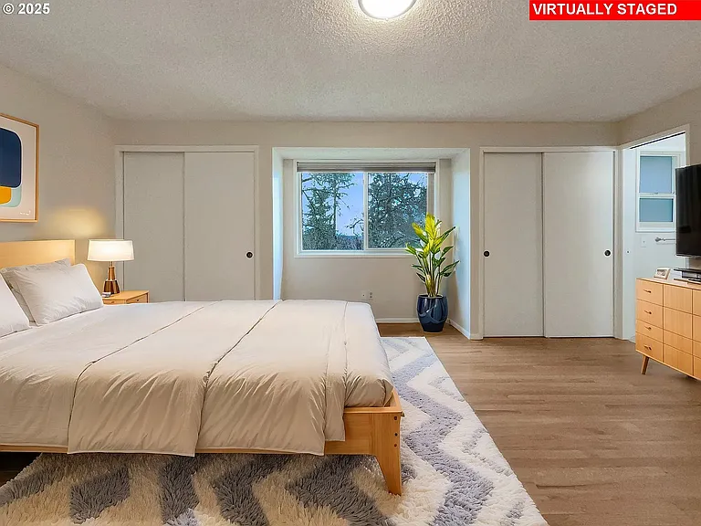 1690 Woodland Ter — Photo 11