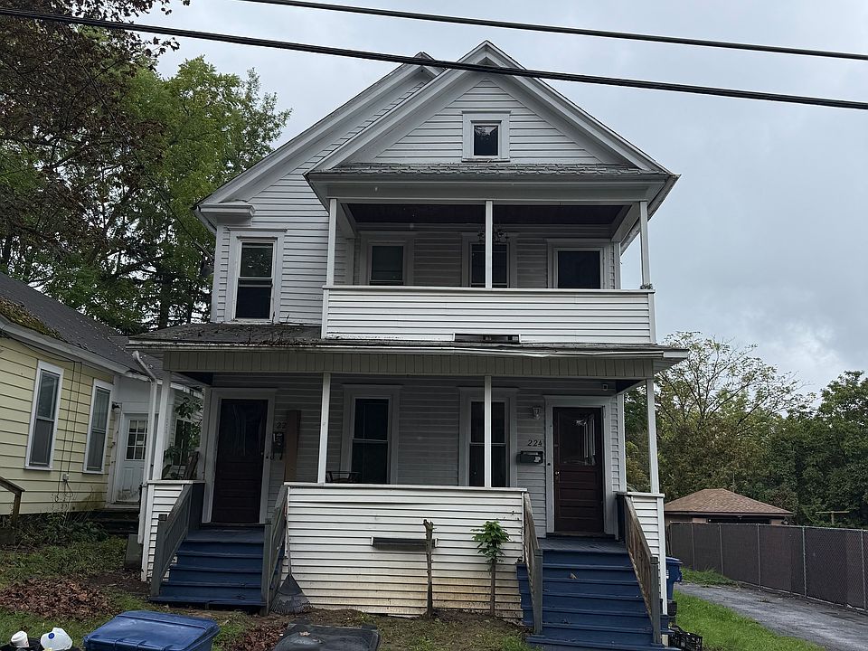 1st image of 224-26 Rider Ave #1