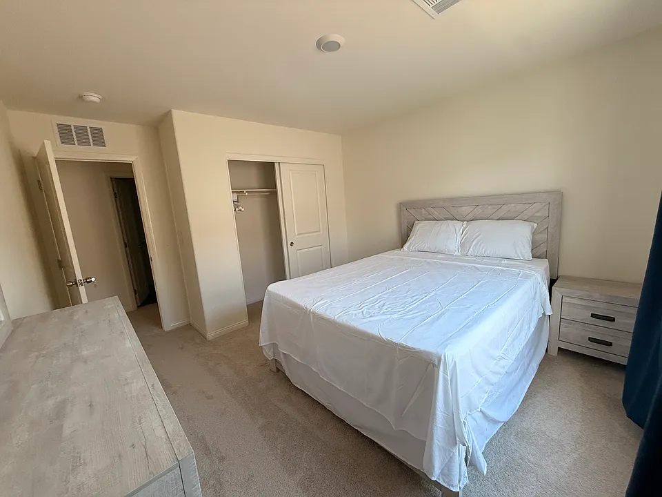 1292 Brianna Falls Dr
