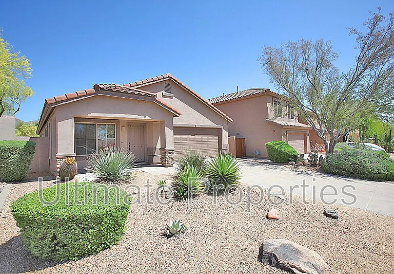 15313 N 104th Way — Photo 2