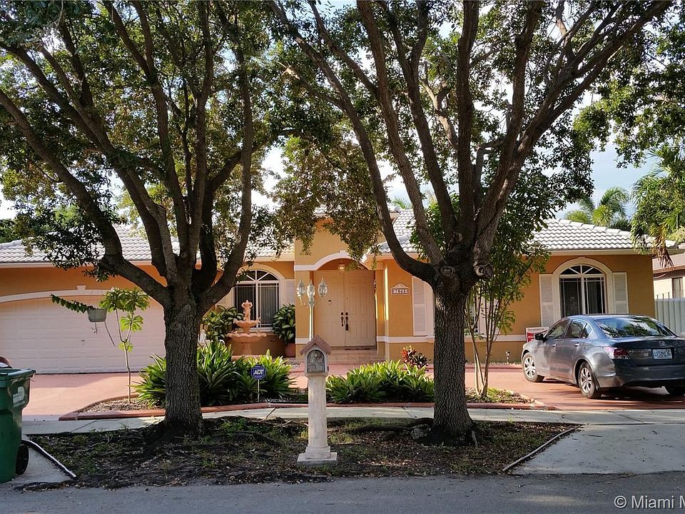 1st image of 7863 NW 164th St
