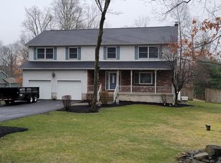 34 Dancing Ridge Rd, East Stroudsburg, PA 18302