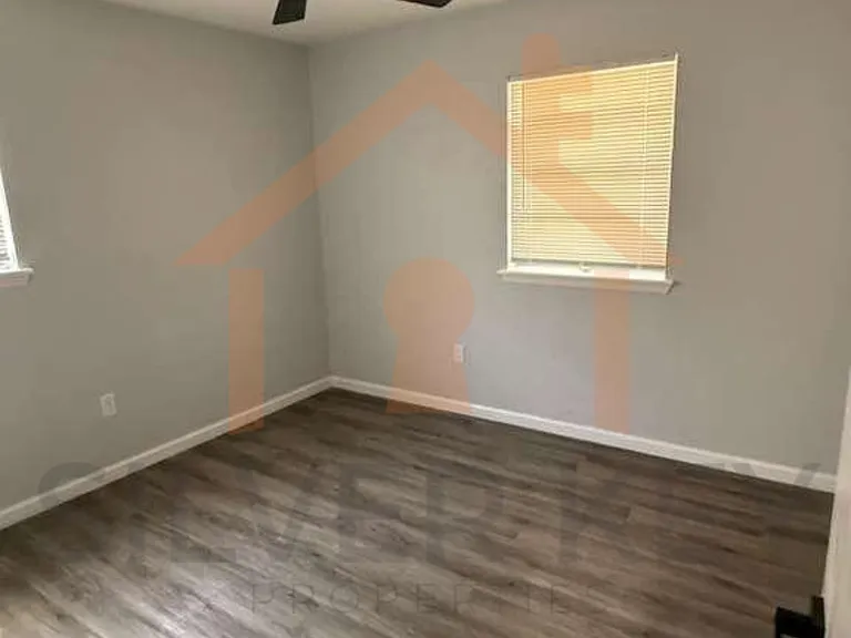 4625 SW H Ave — Photo 11