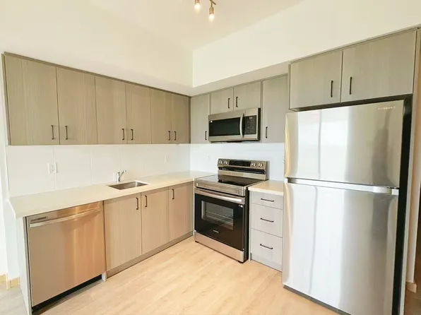 3421 Sheppard Ave E #702, Toronto, ON M1T 0C1