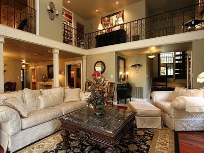 8 Kings Row, Houston, TX, 77069