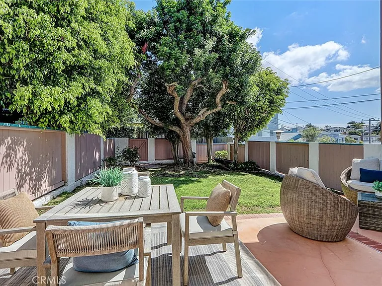 867 Aubrey Ct #2 — Photo 8