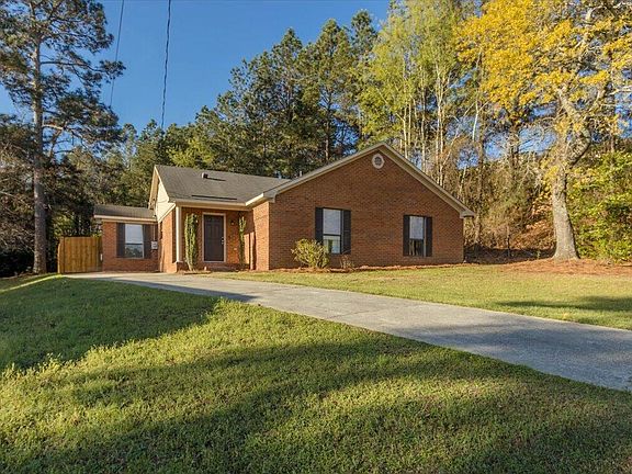 3rd image of 3033 Mabus Drive