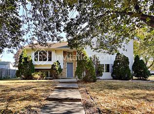 7655 Hyde Ave S, Cottage Grove, MN 55016