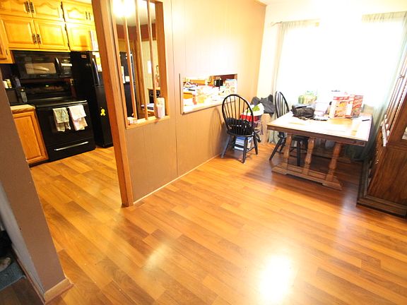 2nd image of 2205 10th Ave S