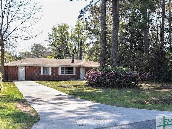 2nd image of 104 S Paxton Dr