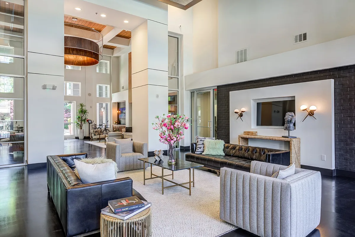 Building Photo - The Everly at Historic Franklin