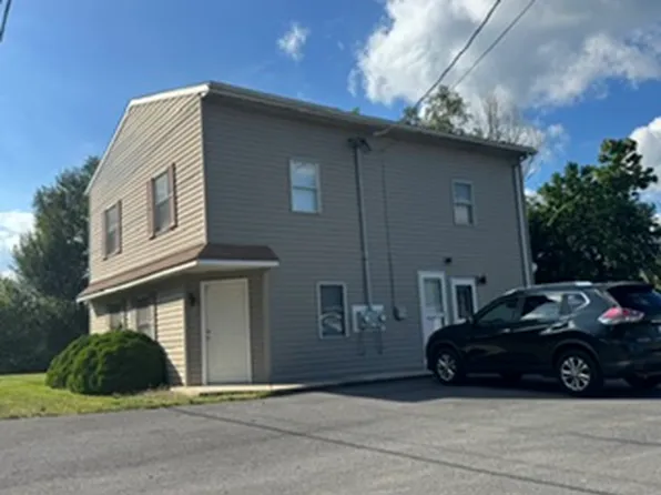 7719 Lincoln Way E APT 1, Fayetteville, PA 17222