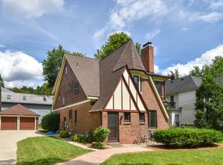 1109 Baldwin Ave, Ann Arbor, MI 48104