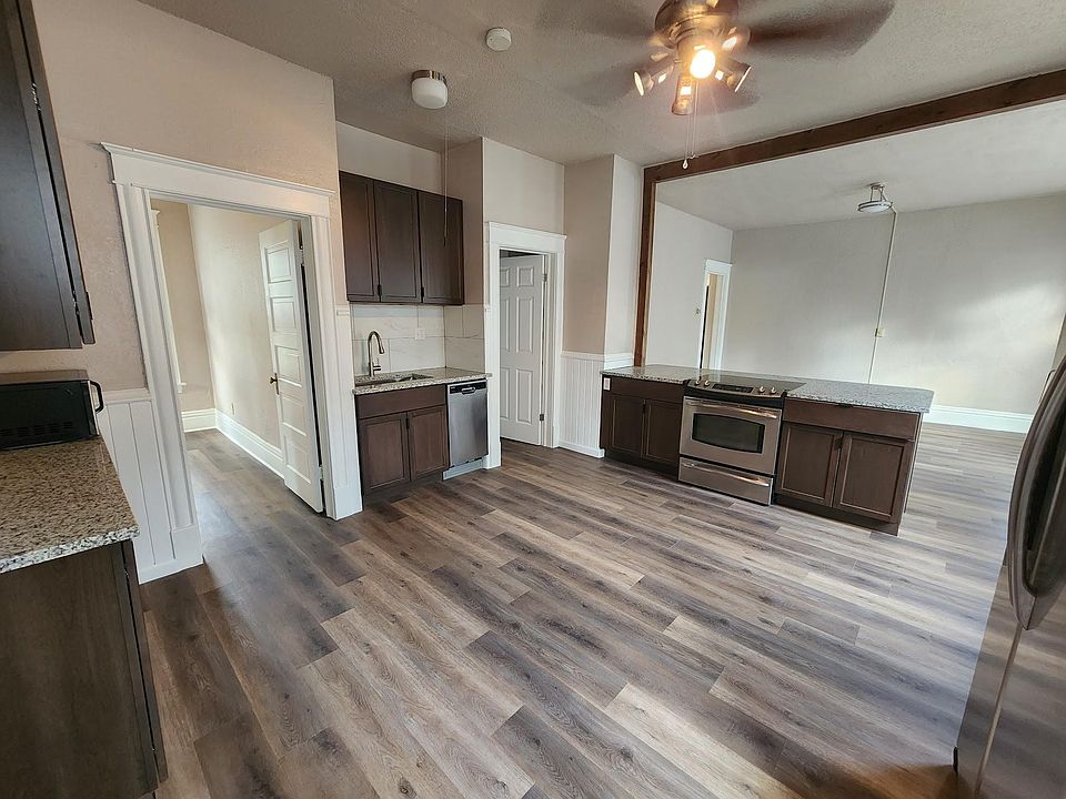 1st image of 2717 Aldrich Ave N Unit 1