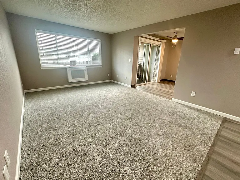 Forest Park Apartments — Photo 36