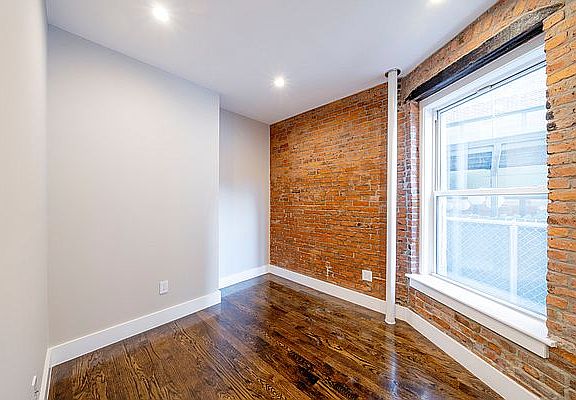 3rd image of 169 6th Ave