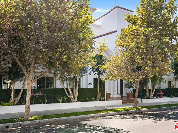 10648 Woodbridge St Unit 105, Toluca Lake, CA 91602