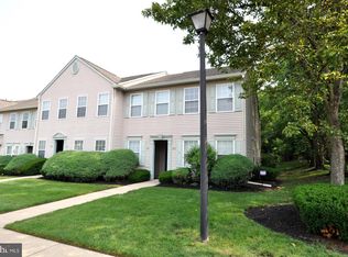 81 Foxglove Dr, Riverside, NJ 08075