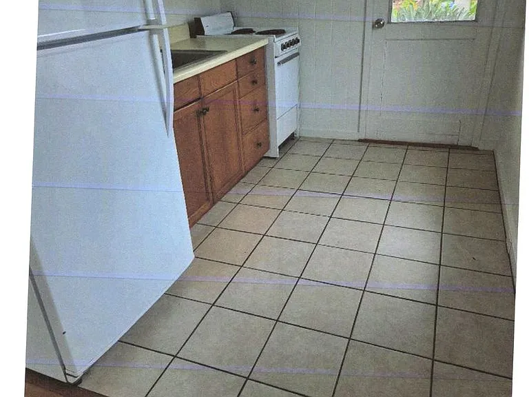 1313 Hoowali St #B — Photo 5
