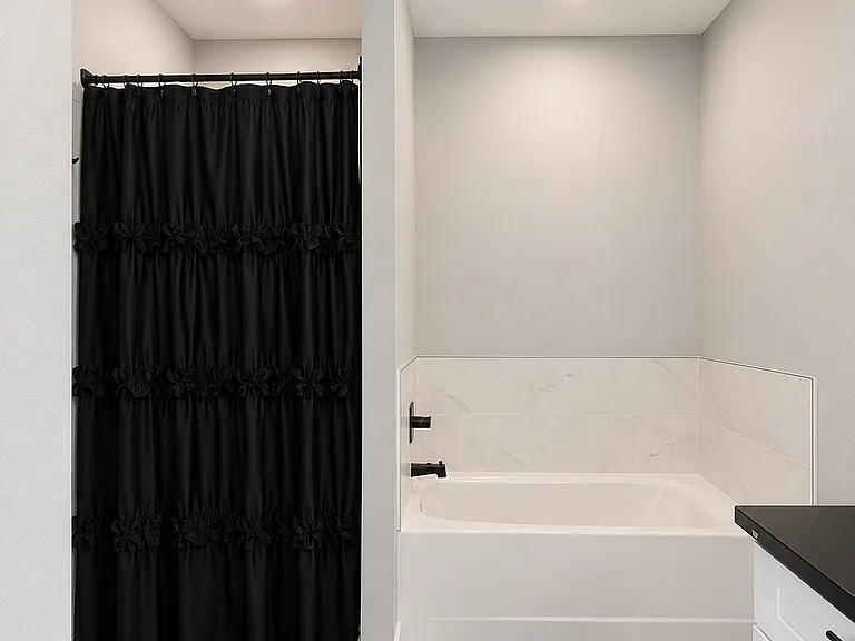 727 Cove Pl — Photo 25