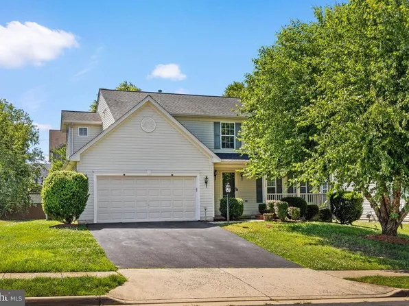 3329 Anne De Bourgh Dr, Triangle, VA 22172
