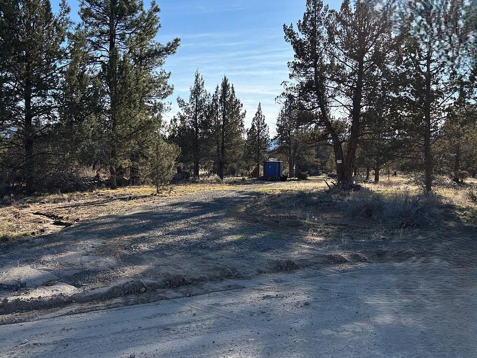 2nd image of Arrowhead Rd #23