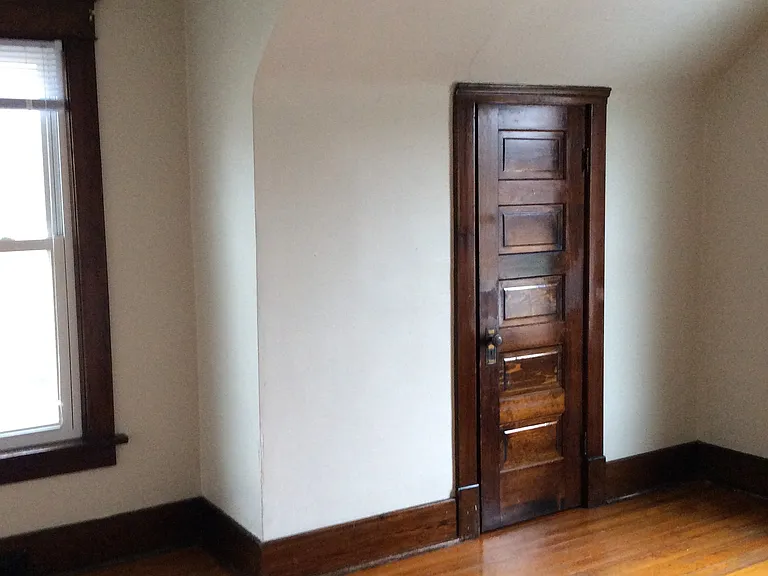 Bedroom4