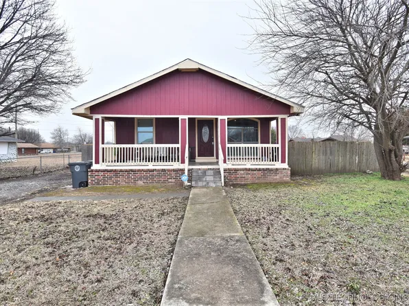 2208 E 32nd Pl N, Tulsa, OK 74110