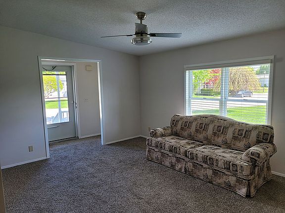4th image of 4333 24th Ave Lot 27