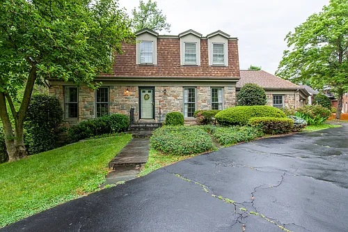 6034 Chesterbrook Rd #B Photo 1 6034 Chesterbrook Rd #B Photo 1