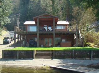33561 S Shore Dr, Mount Vernon, WA 98274