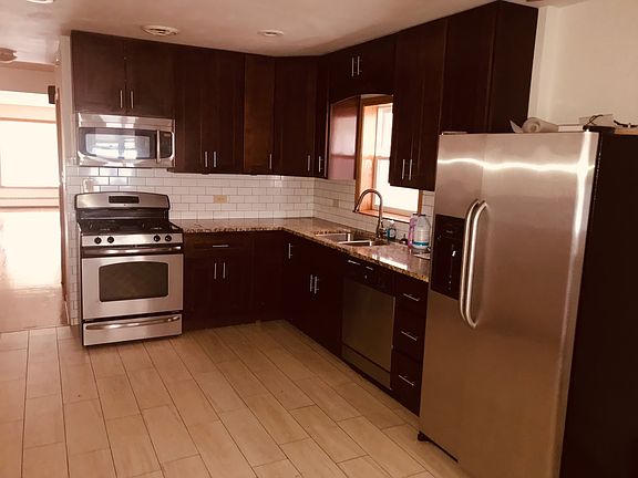 2nd image of 5525 N Central Ave APT 1