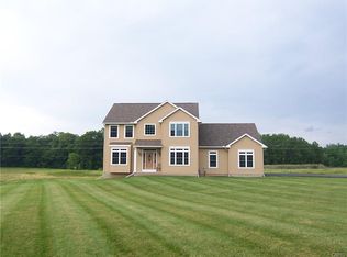 212 Wentworth Dr, Oneida, NY 13421