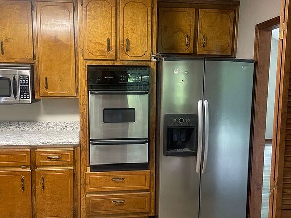 4th image of 608 Dunbarton Ct