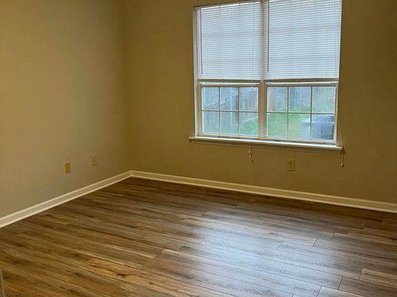 5th image of 126 Saddlehorn Dr