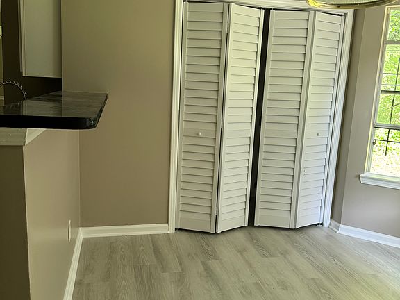 5th image of 4783 Creekside Pl