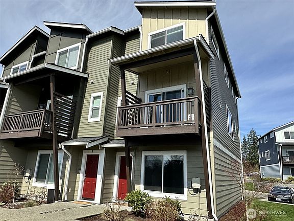 2nd image of 17541 110th Ave E #A