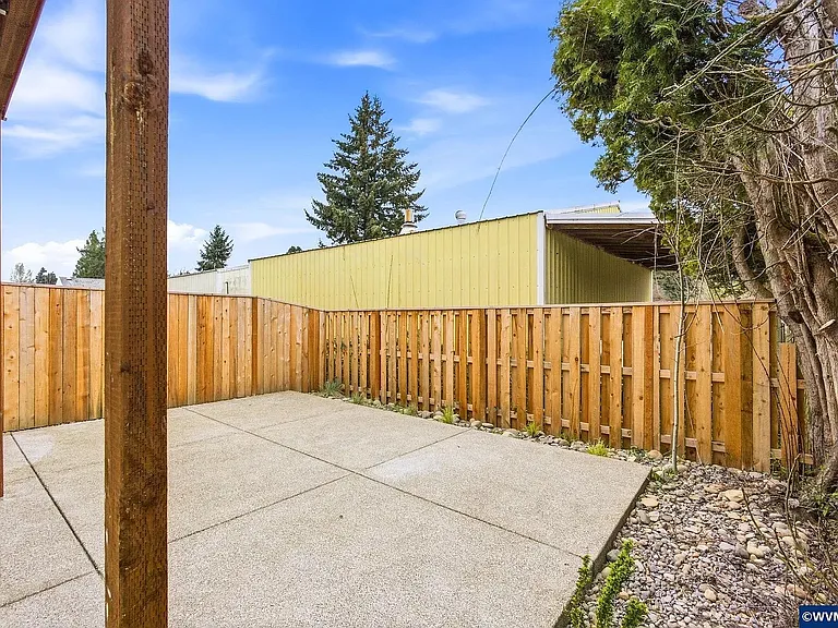 4845 Elvira Pl N — Photo 45