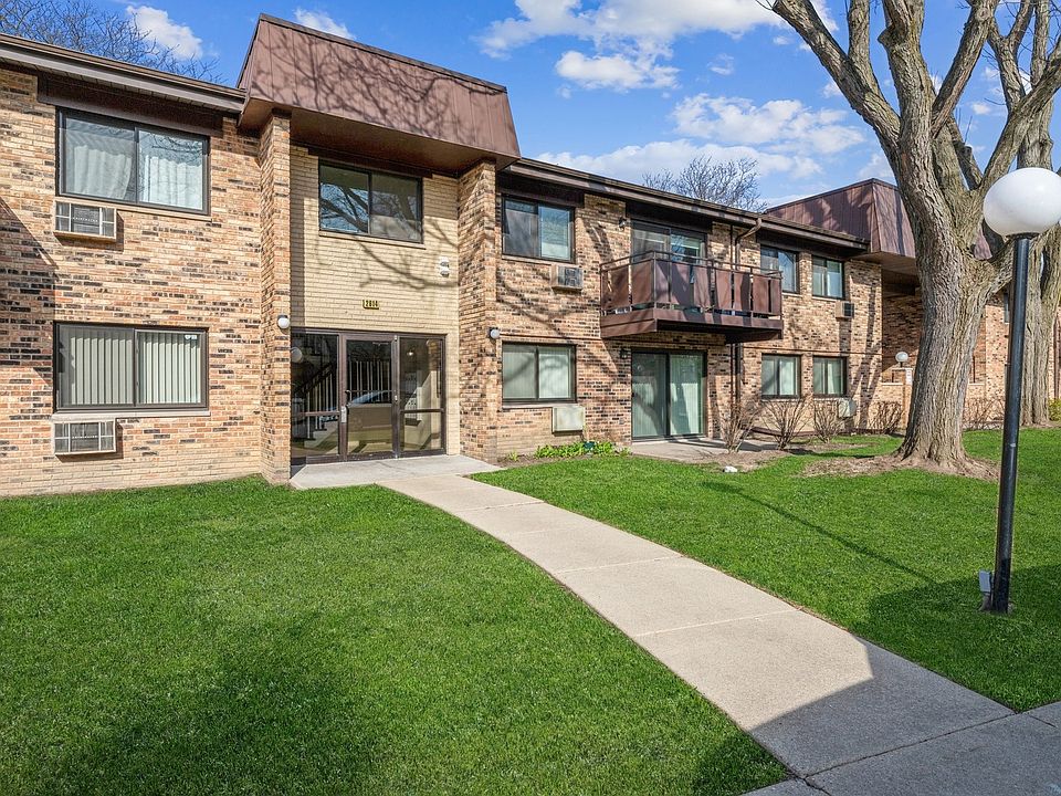 1st image of 2614 N Windsor Dr Unit 203