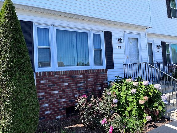 2nd image of 18 Pepin St APT B3