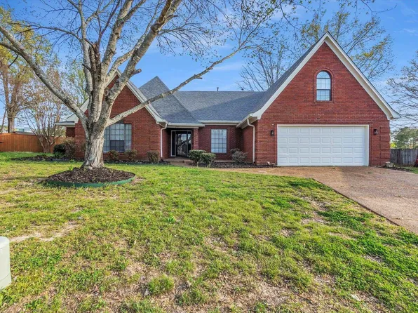 2949 Valley Lake Dr, Memphis, TN 38135