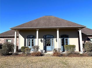 3022 Charrier St, Mansura, LA 71350