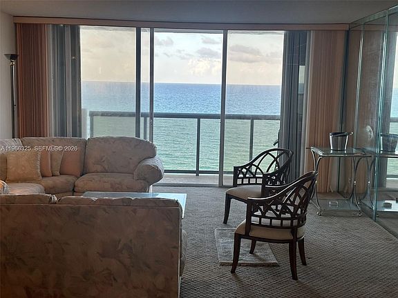 5th image of 6039 Collins Ave APT 1517