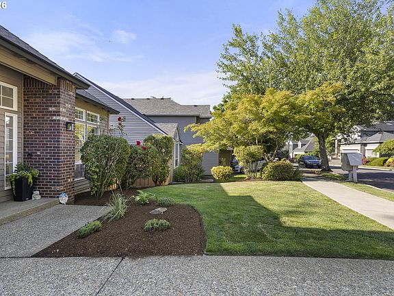 2nd image of 19775 Spring Ridge Dr
