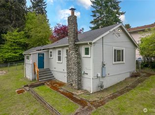 2772 E 2nd St, Pt Orchard, WA