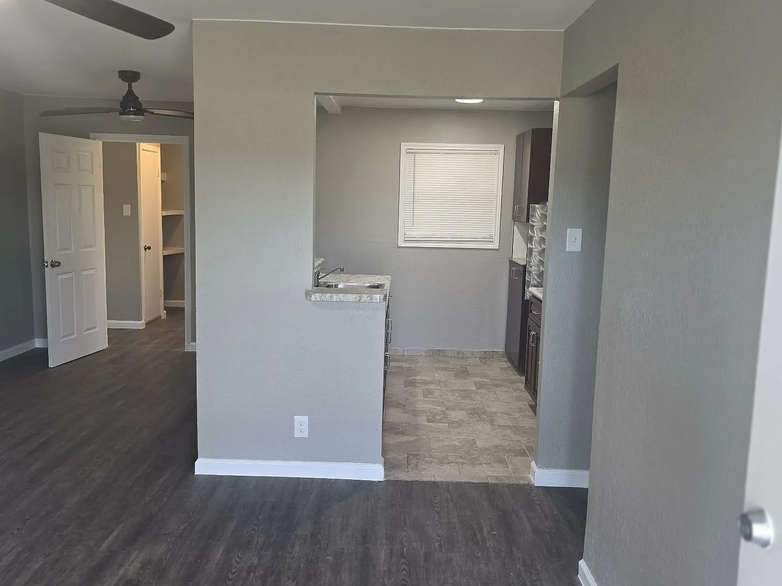 3 bed, 966 sqft, $1,400 — Photo 4