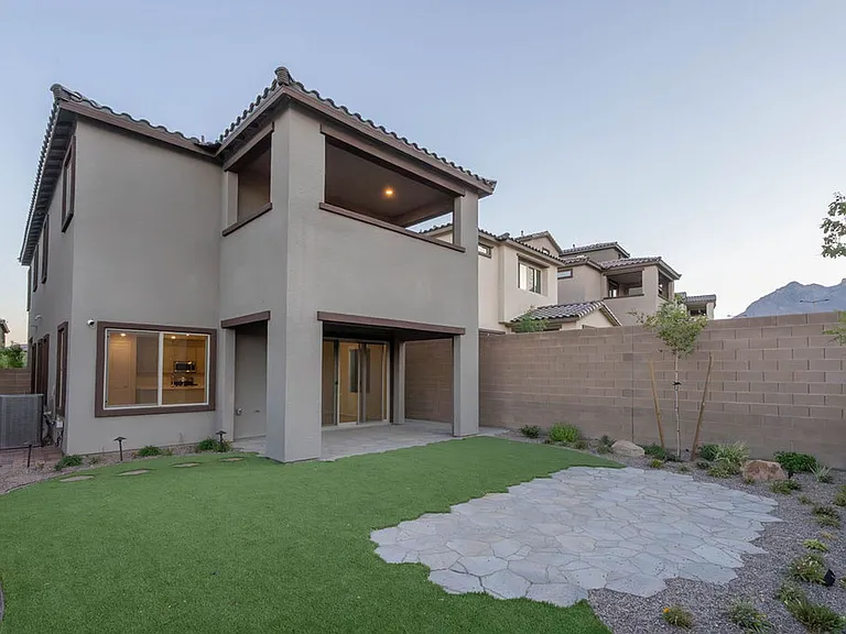 11620 Desert Hollow Ave — Photo 45